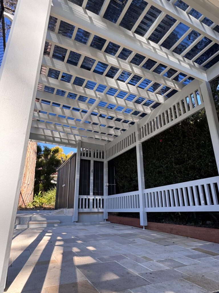 Timber pergola with polycarbonate roof in Sydney built by Vetra Group